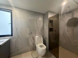Mandarin Gardens (D15), Condominium #562056411